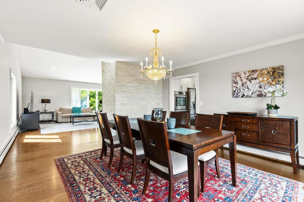 24 Surrey Rd