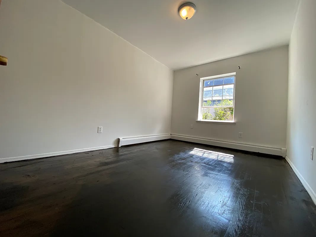 294 Tompkins Avenue 3