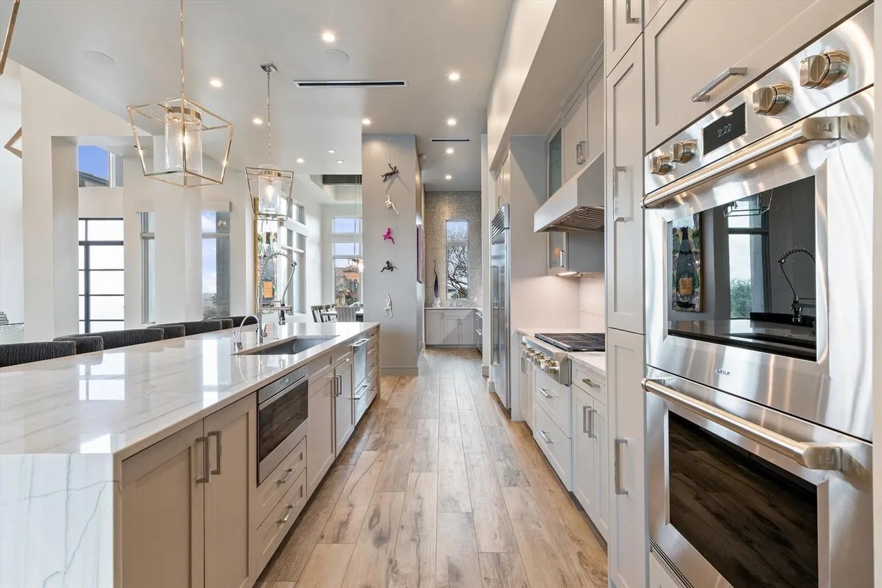 5100 Pato Ct