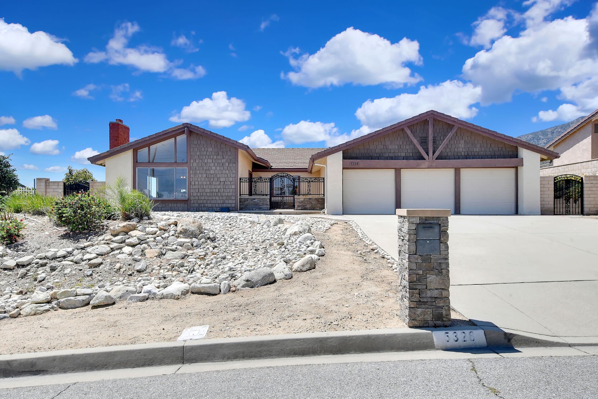 5328 Ranch Gate