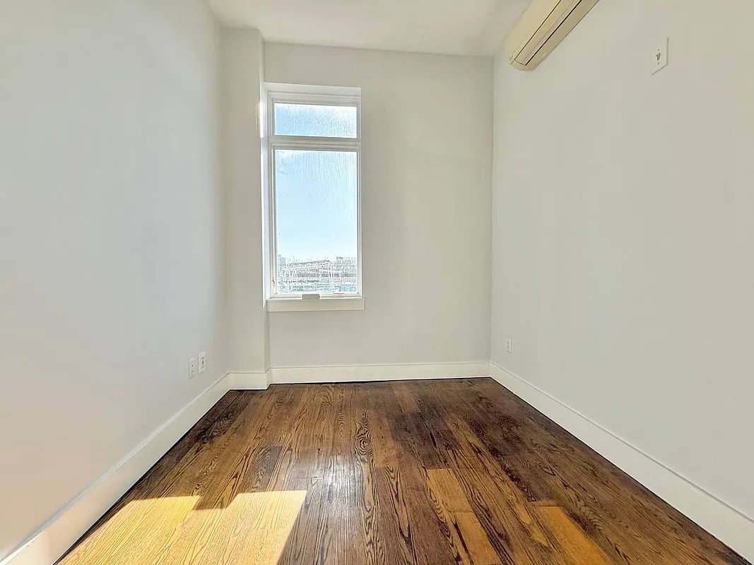 997 Jefferson Avenue #1A