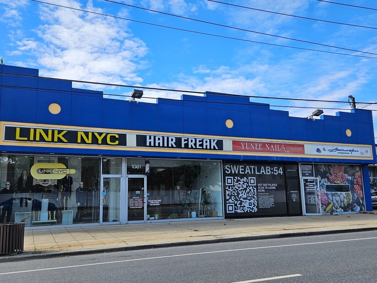 1079-1083 Willis Ave