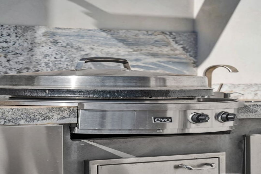 Atlas Heights, Malibu Rd, 90265