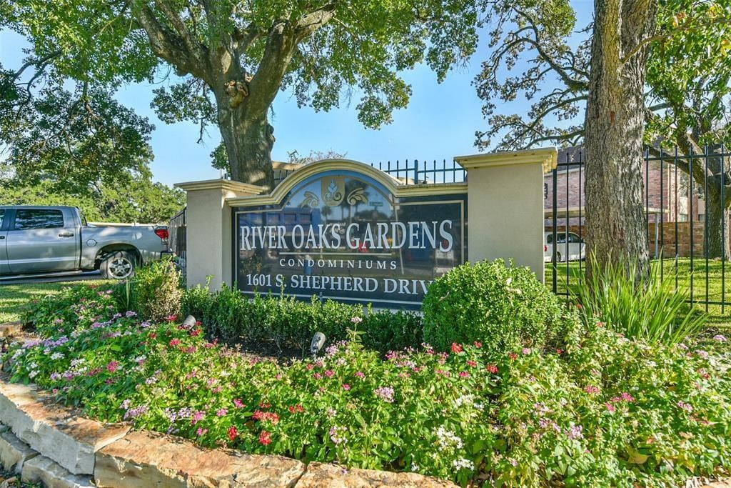 1601 S Shepherd Dr, #122