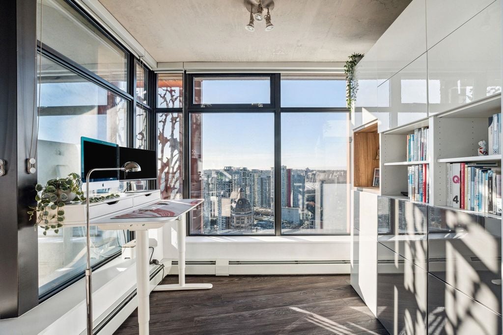 128 W Cordova St, #3506