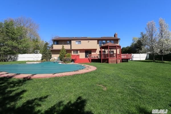 240 Willis Ave, Syosset