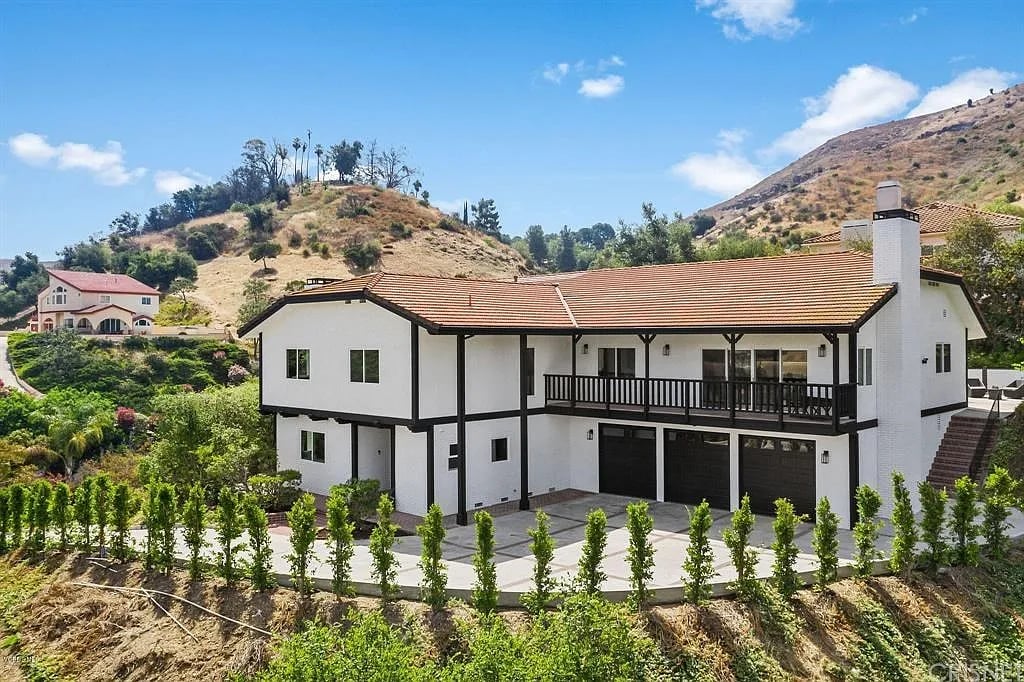 19 Flintlock Lane
