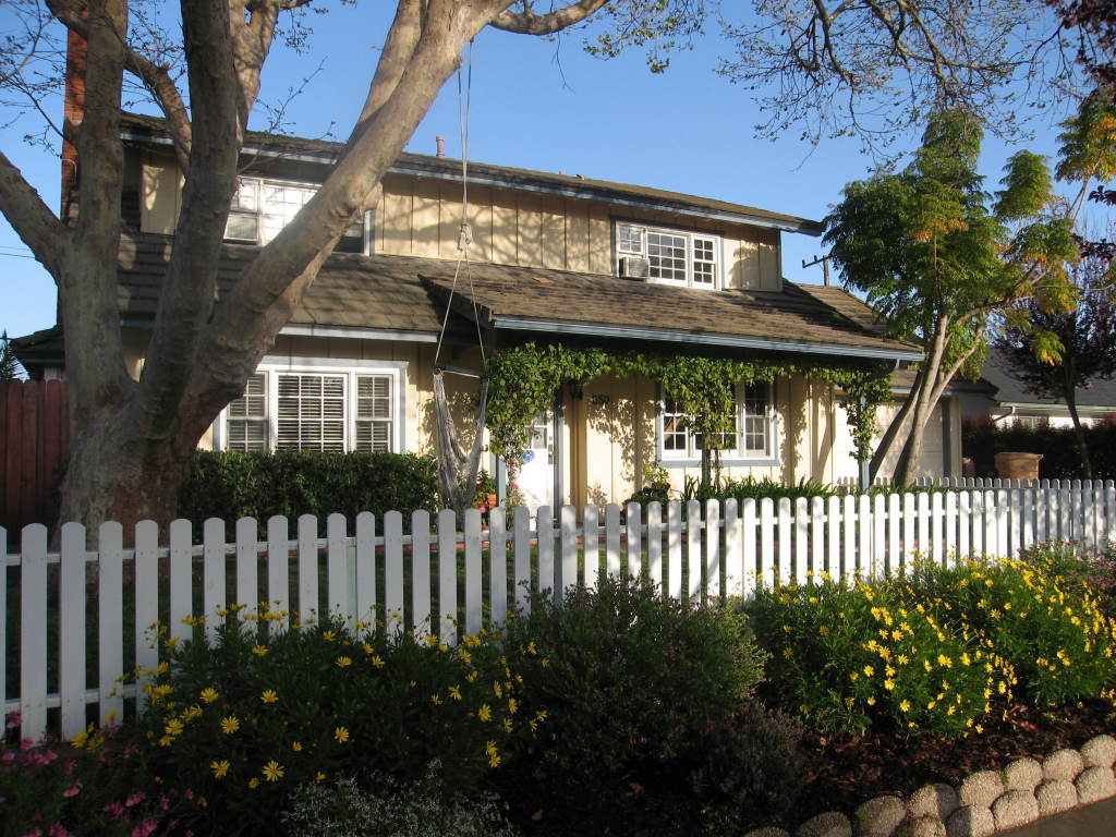 650 Carlo Dr