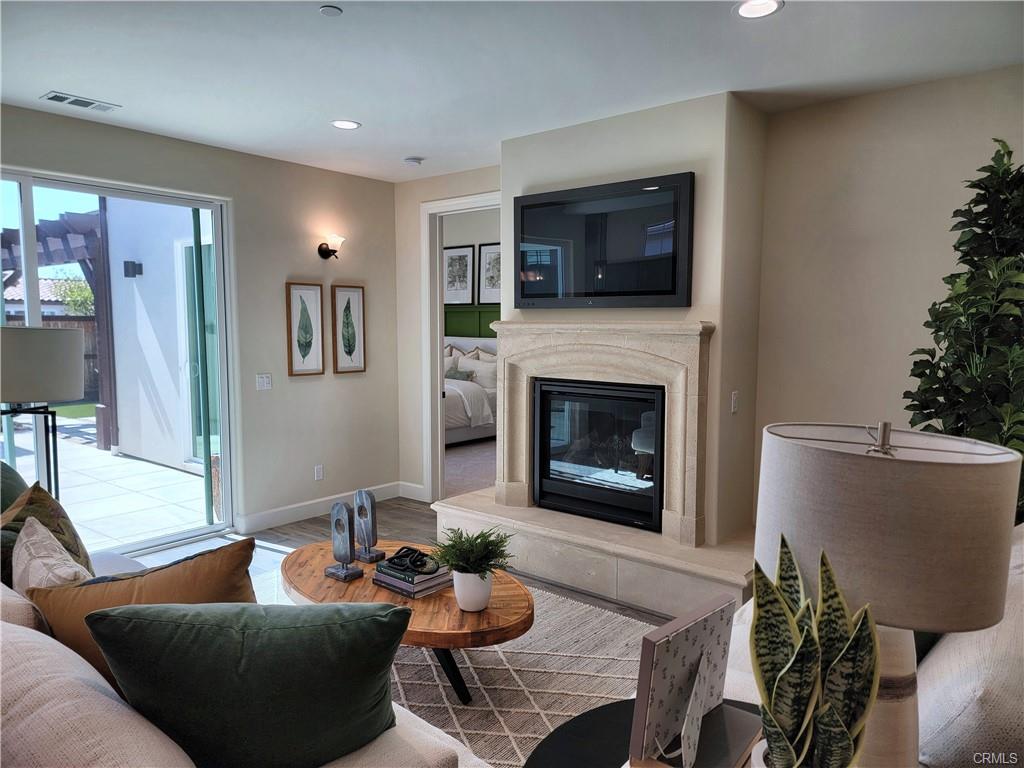 2337 Clubhouse Drive