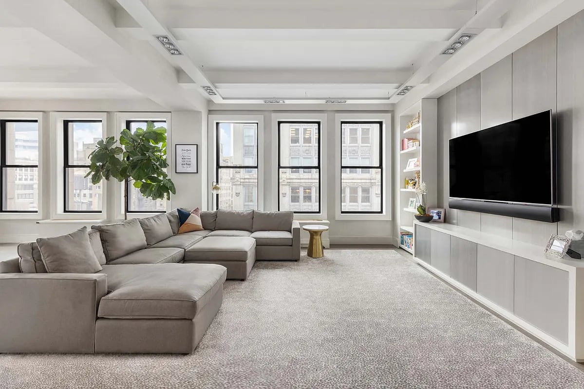 260 PARK Avenue S 9BC