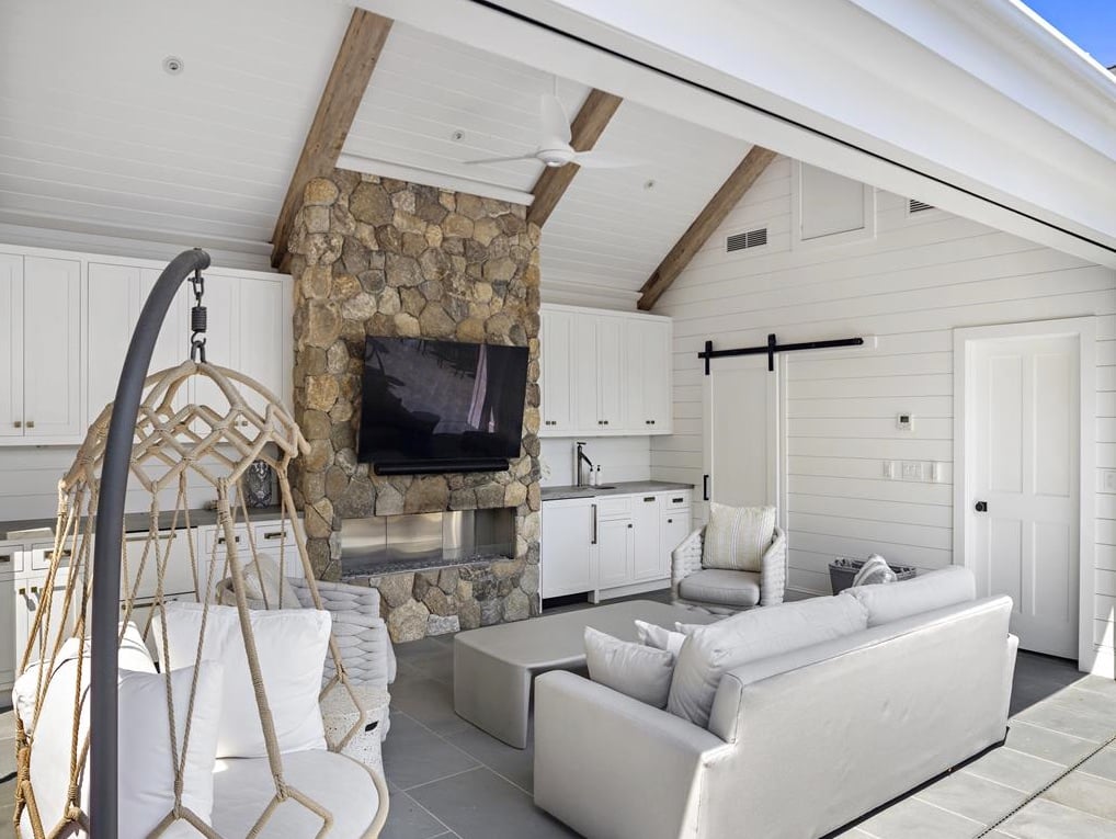 34 Field Club Dr
