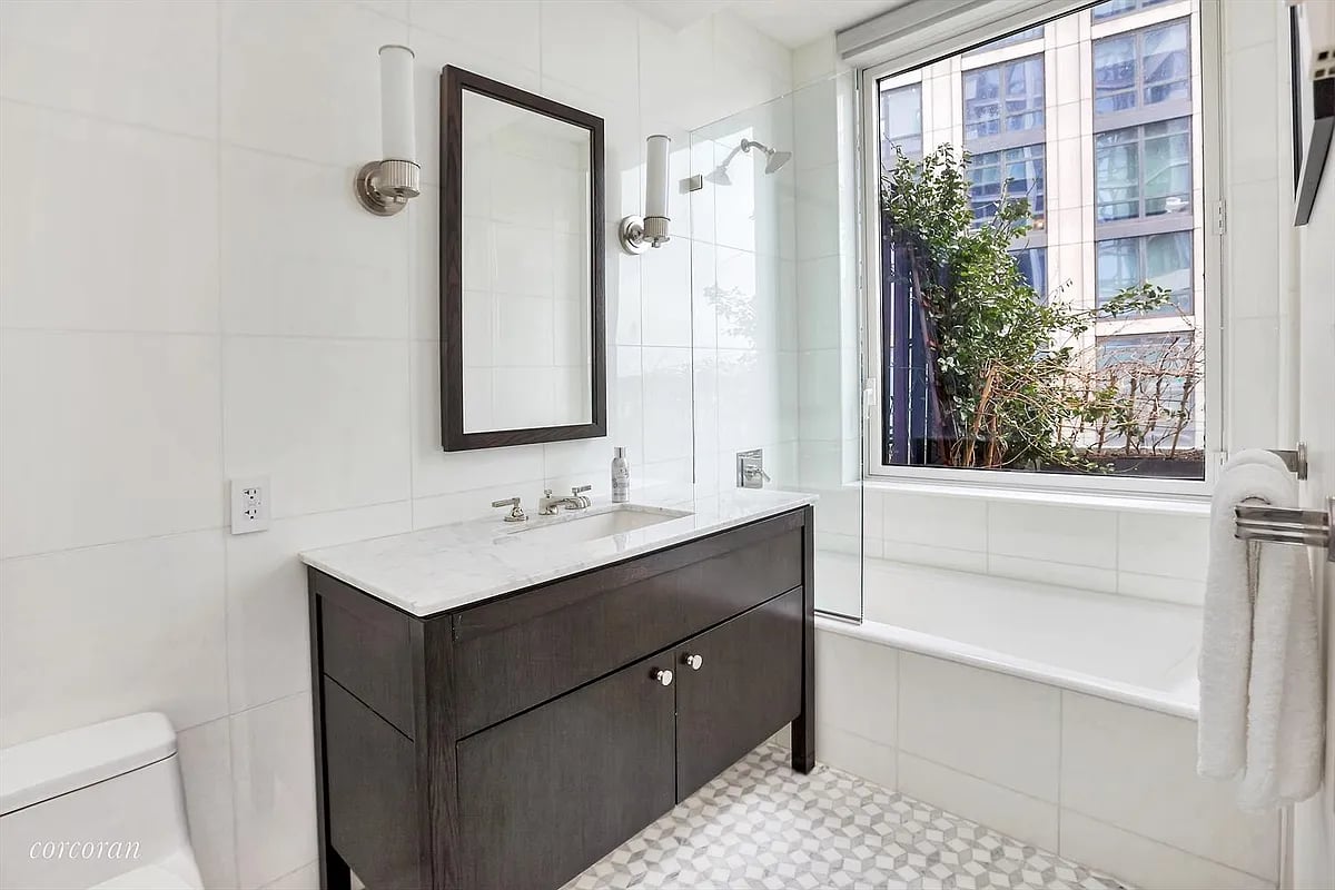 80 Riverside Blvd, #5M