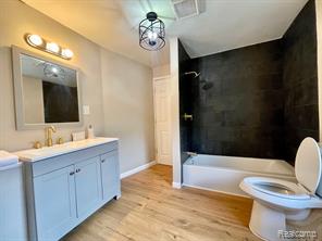 1228 E JARVIS Avenue, Hazel Park 48030
