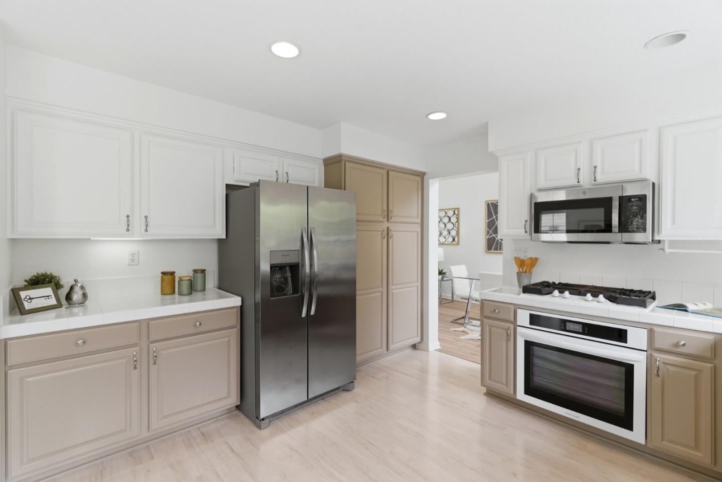 301 Saint Martin Dr