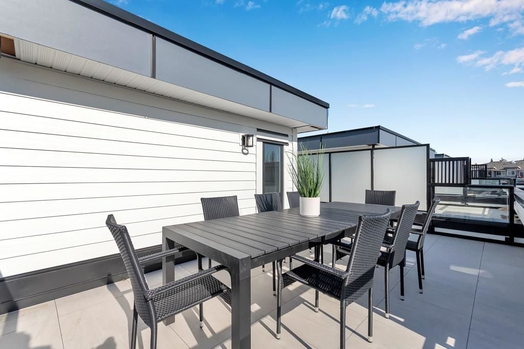 5476 Brydon Crescent, #4