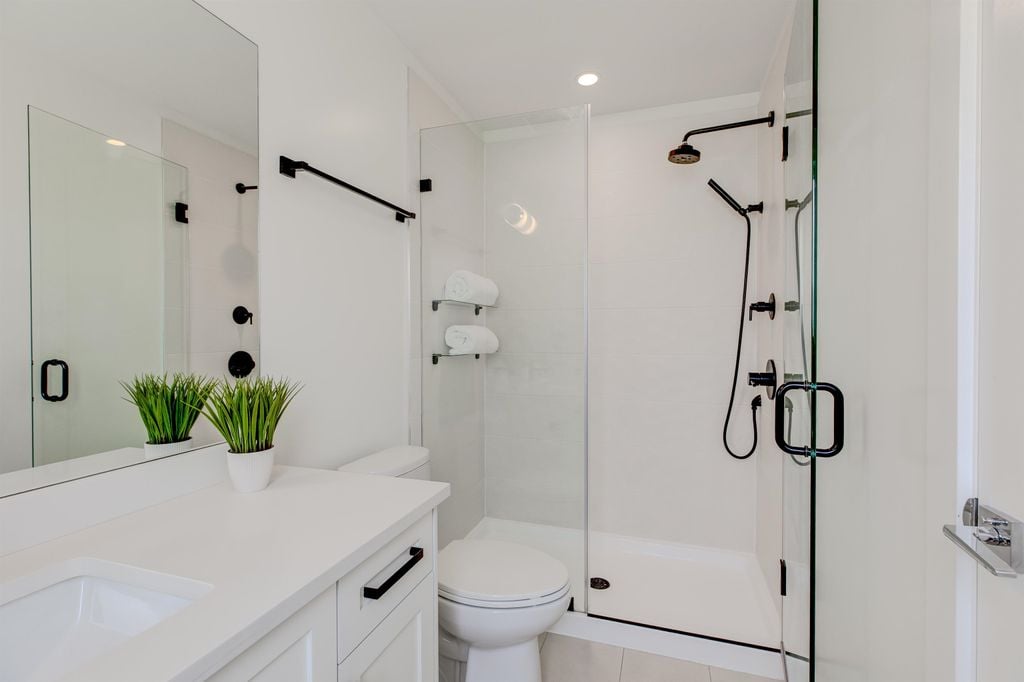 16433 19 Ave, #42