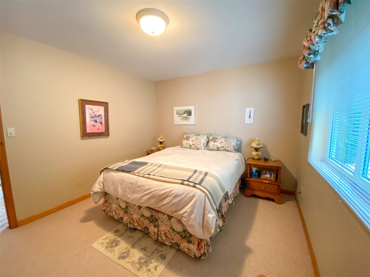 2003 Cliffside Ln