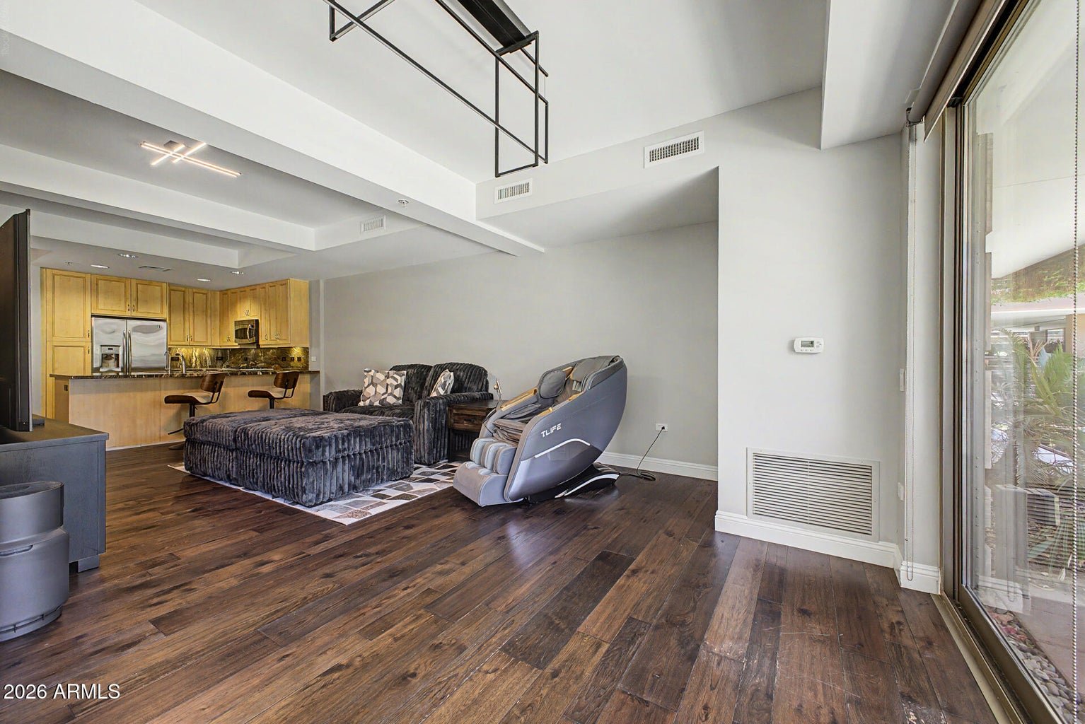 7127 E Rancho Vista Dr, #3009
