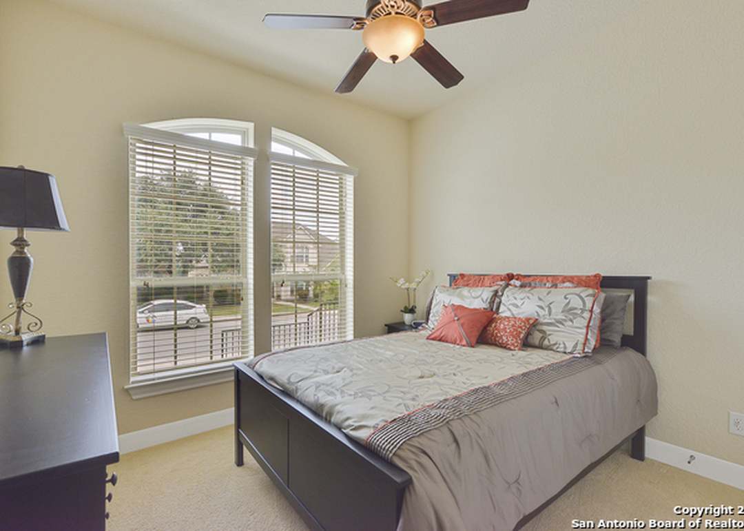 11906 Willacy Trl
