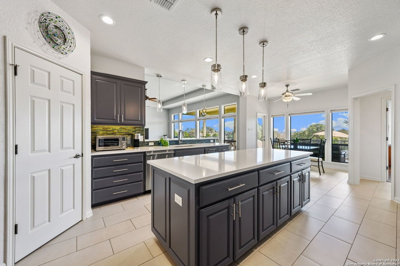 170 Grosbeak Dr