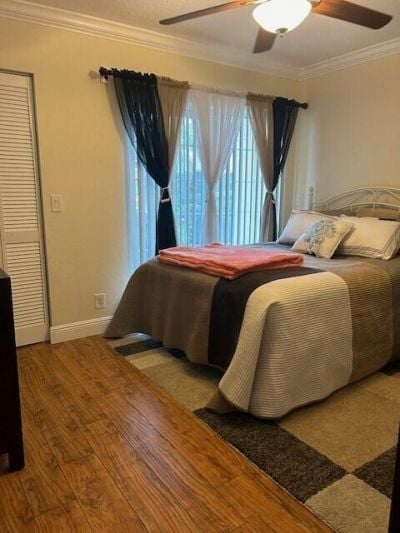 1040 Lake Shore Drive