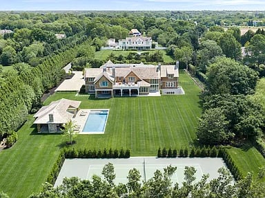 120 Halsey Ln