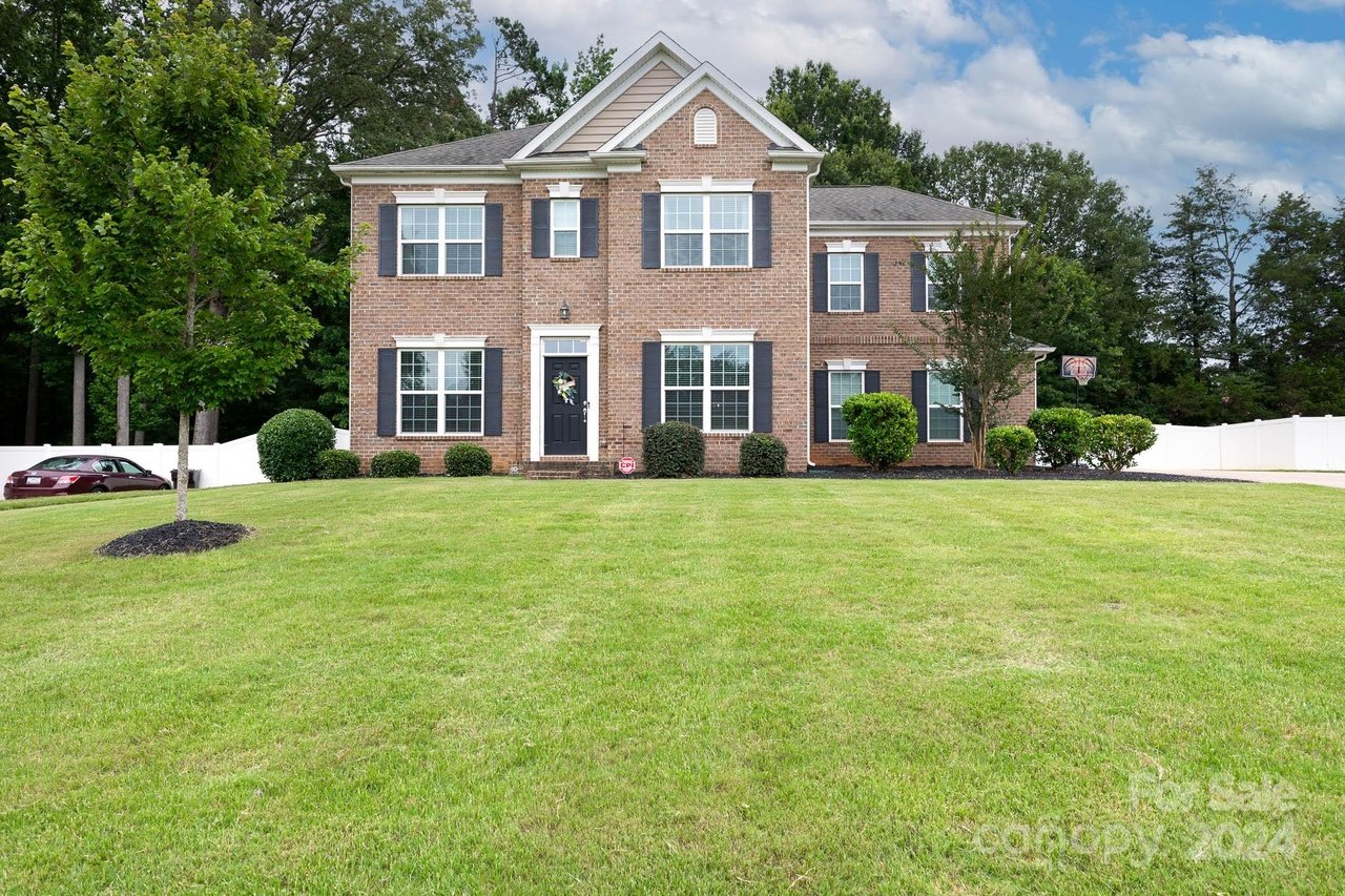 2832 Park Ridge