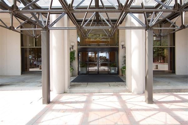 65 E India Row #2C