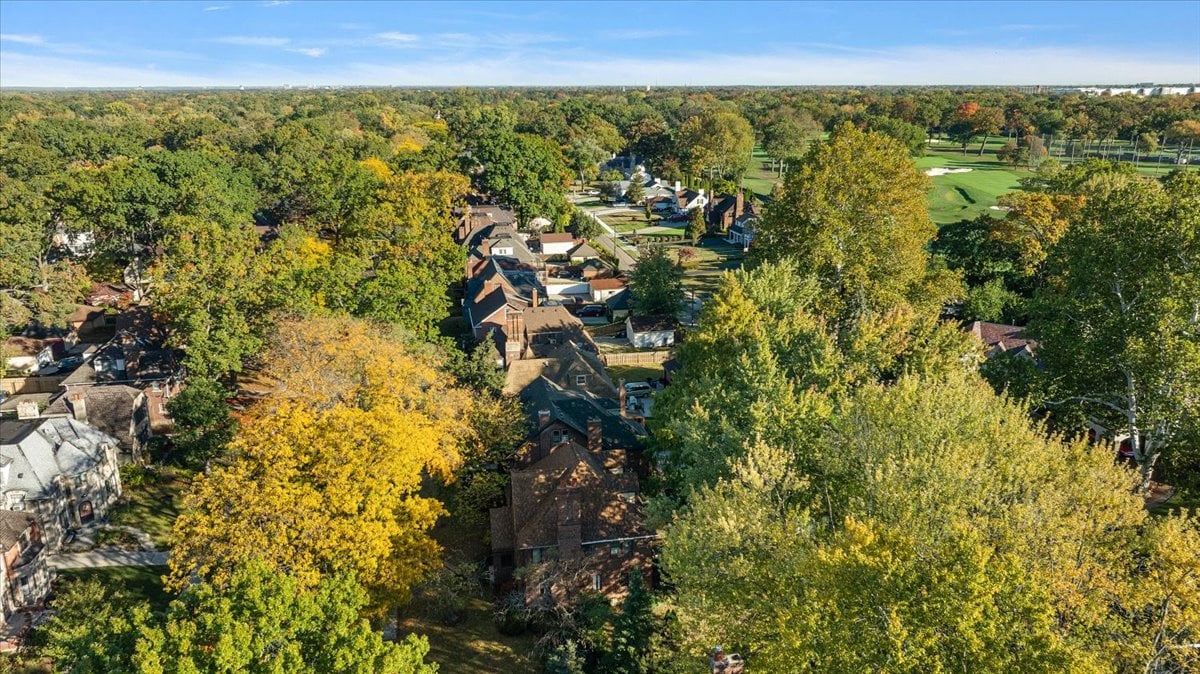 18214 Parkside Street