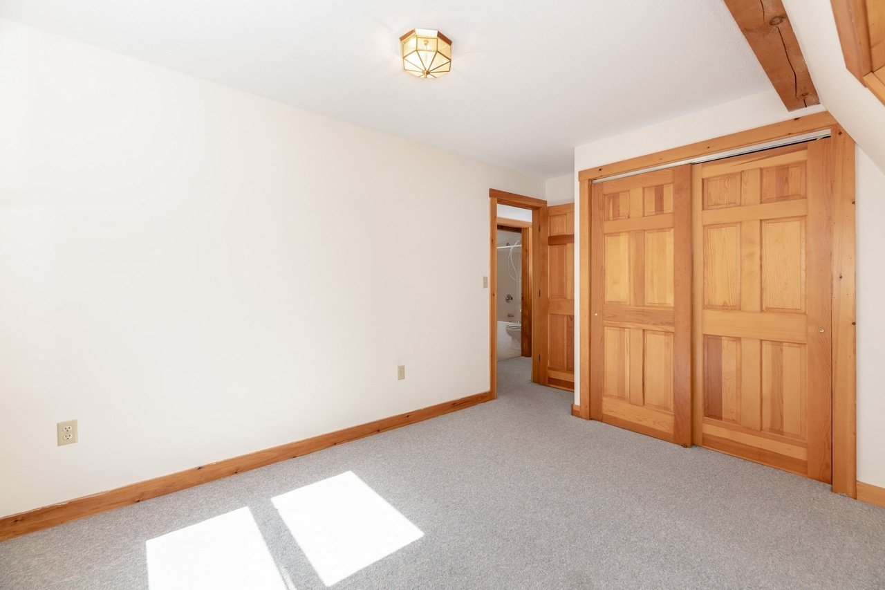 39 Robin Way