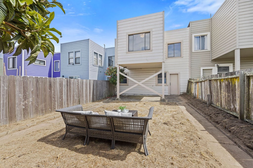 1465 23rd Avenue · Photo 25