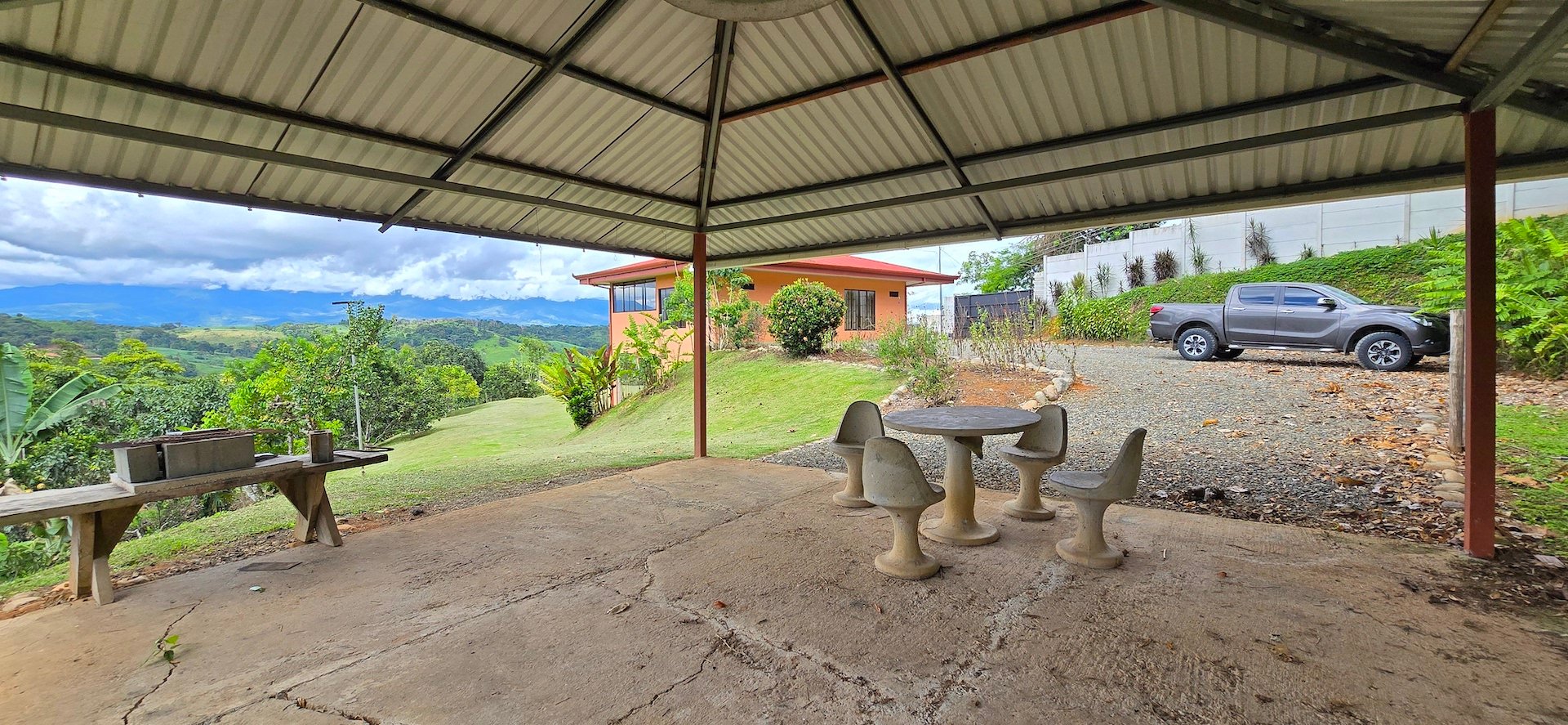 House and Cabin with views of Chirripo