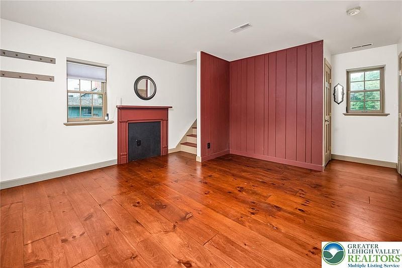 271 WETZEL ROAD