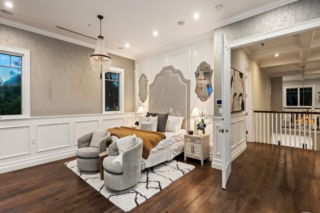 Luminor Heights, Laurel Canyon Blvd, 90046