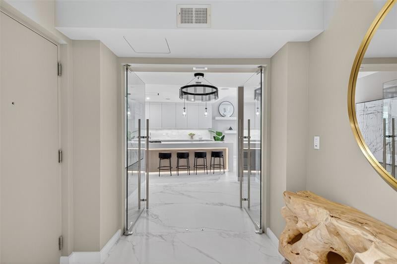2200 N Ocean Blvd: Unit S303
