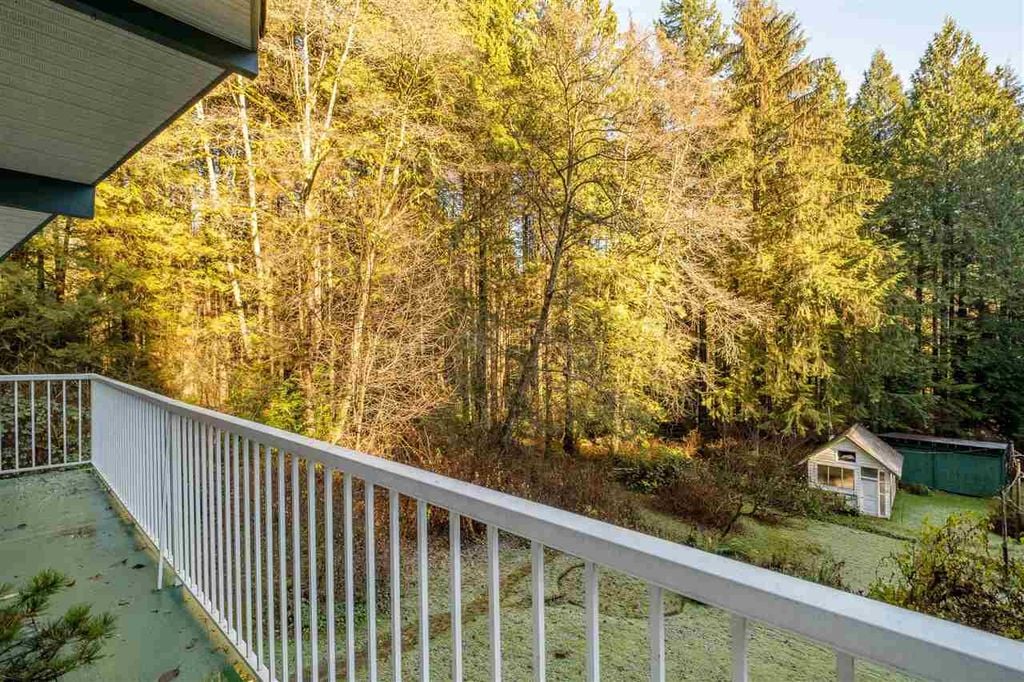 4520 Lynn Valley Rd