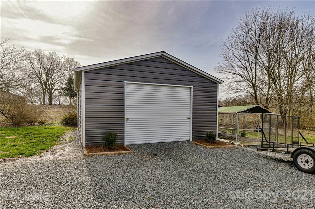 2915 Austin Chaney Rd