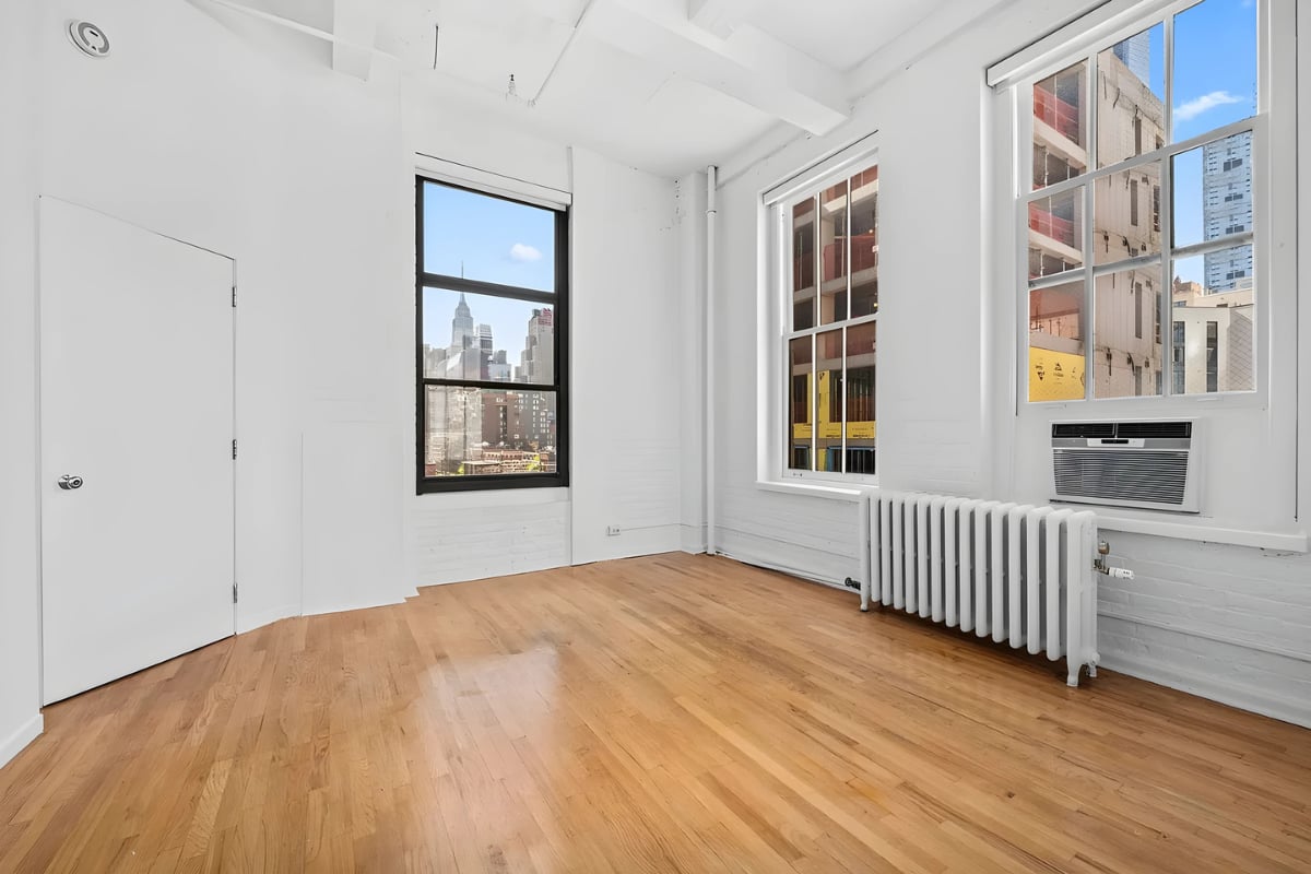 448 West 37th Street 6H