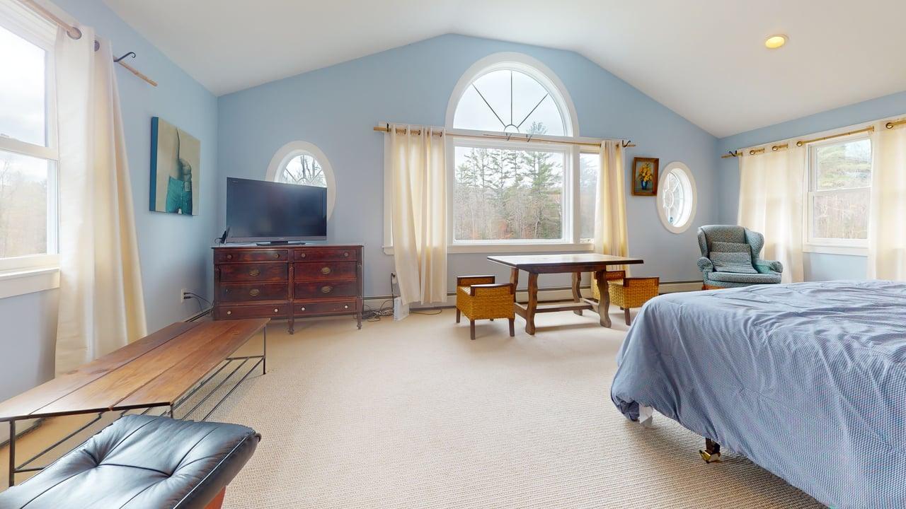 Sweet Berry Farm Winter Rental