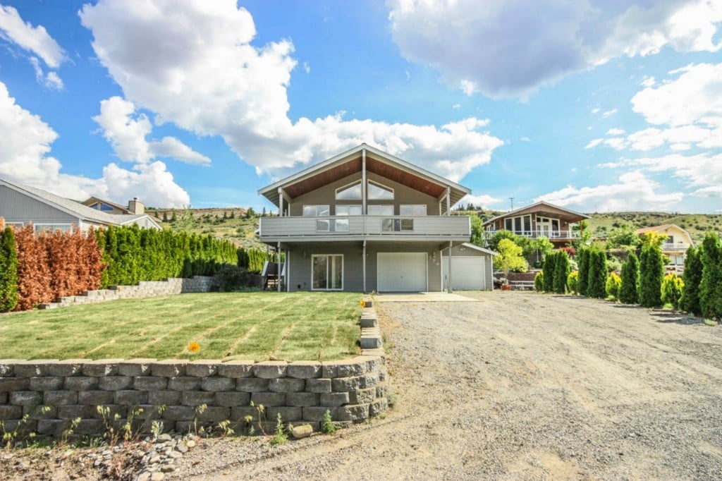 170 E Emerson Dr