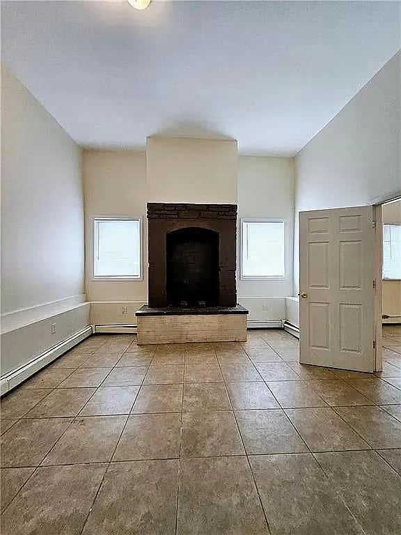 70 Grove Ave