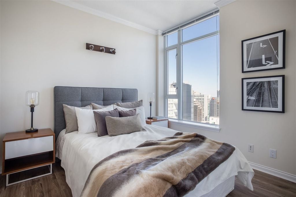 1211 Melville St, #3201