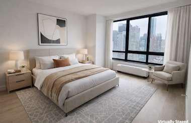 100 United Nations Plaza, #31E