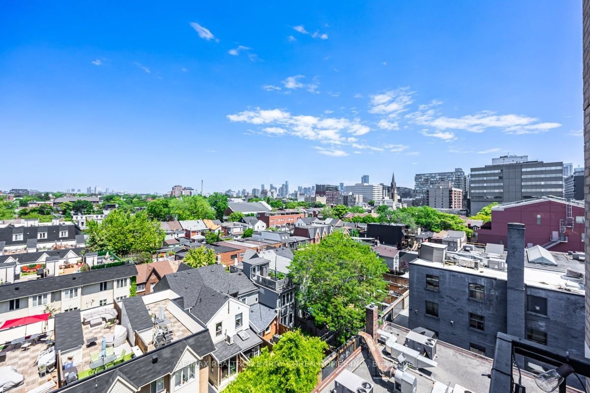 VIBRANT KING WEST PENTHOUSE