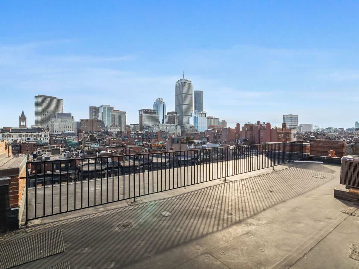 260 Beacon St