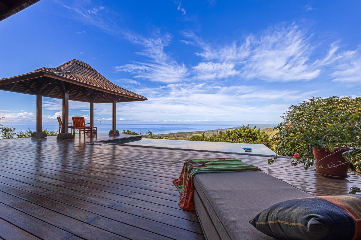 2 Bedroom Bali Style Home With Pool And THE BEST Ocean View!!