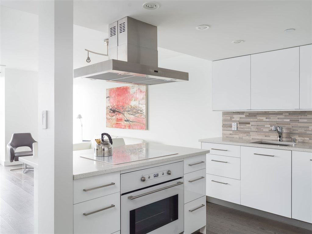 1000 Beach Ave, #1803