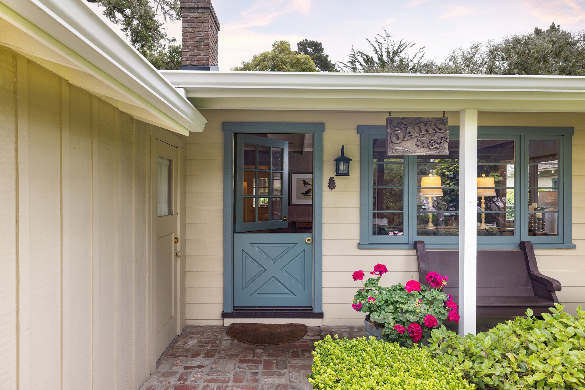 Carmel Cottage Living - Lincoln 3NE of 12th