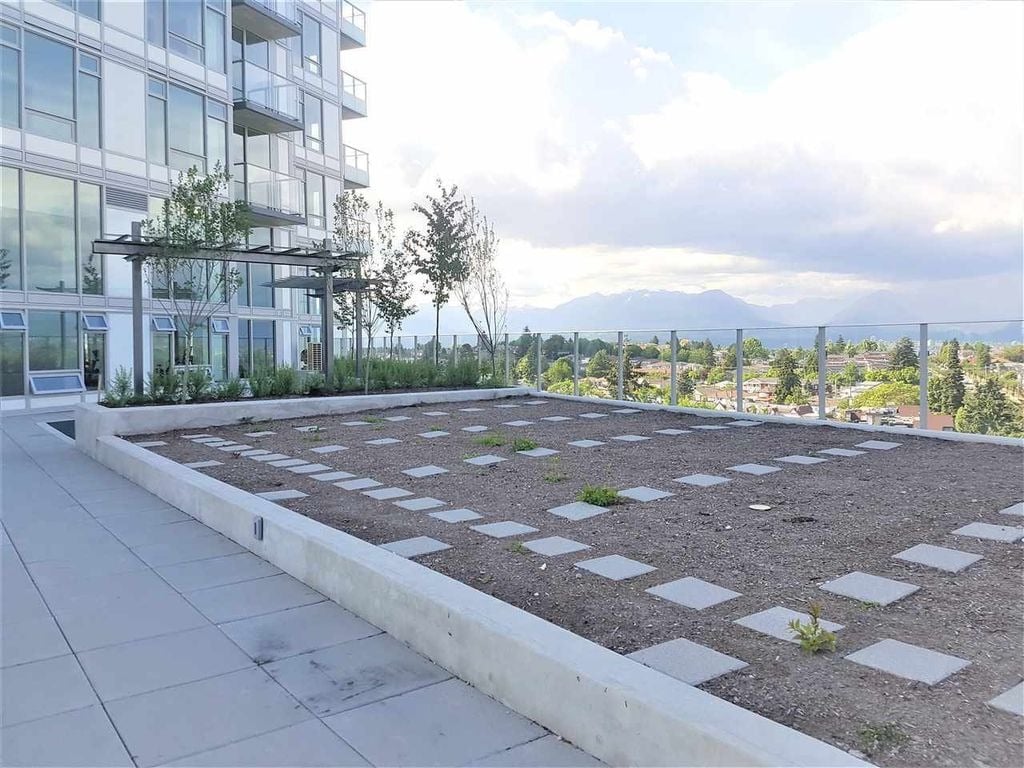 5470 Ormidale St, #911