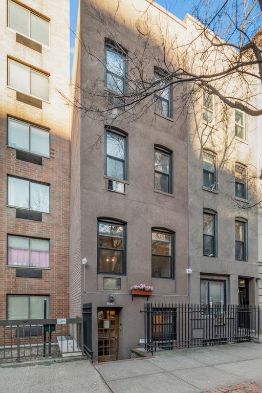 217 E 30th St, NY, NY 10016